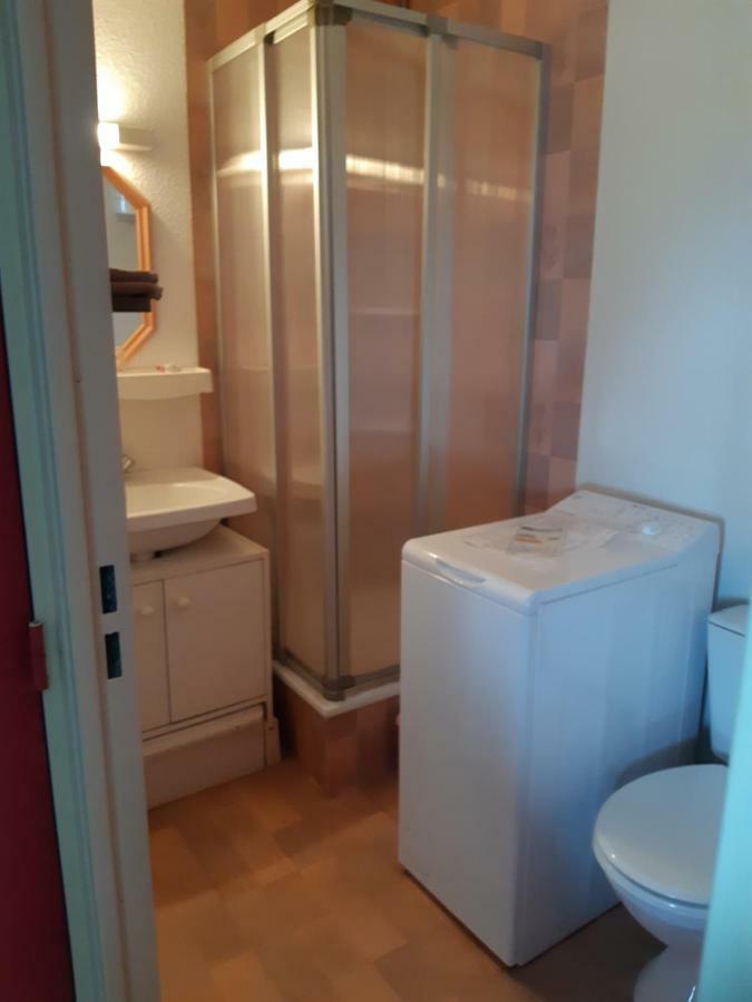 98 Rue Du Loch Apartment Груисан Екстериор снимка