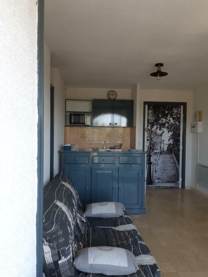 98 Rue Du Loch Apartment Груисан Екстериор снимка